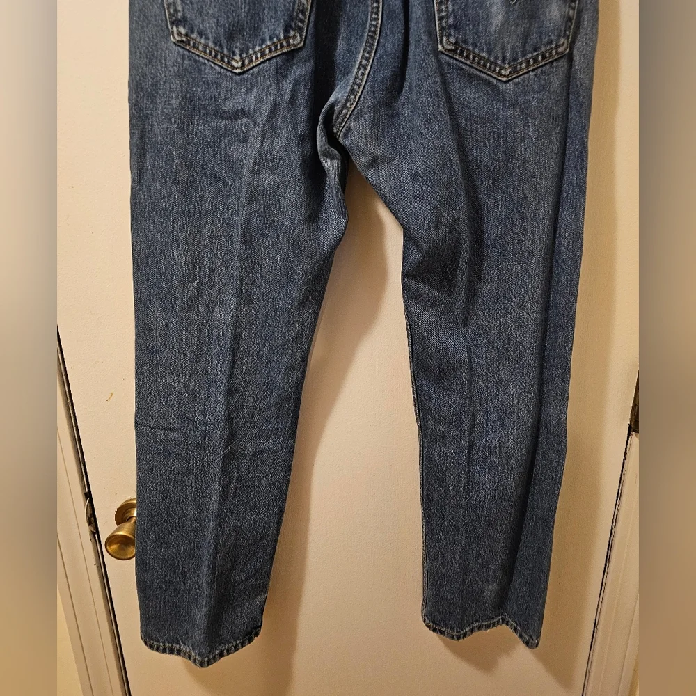 Levis pre loved